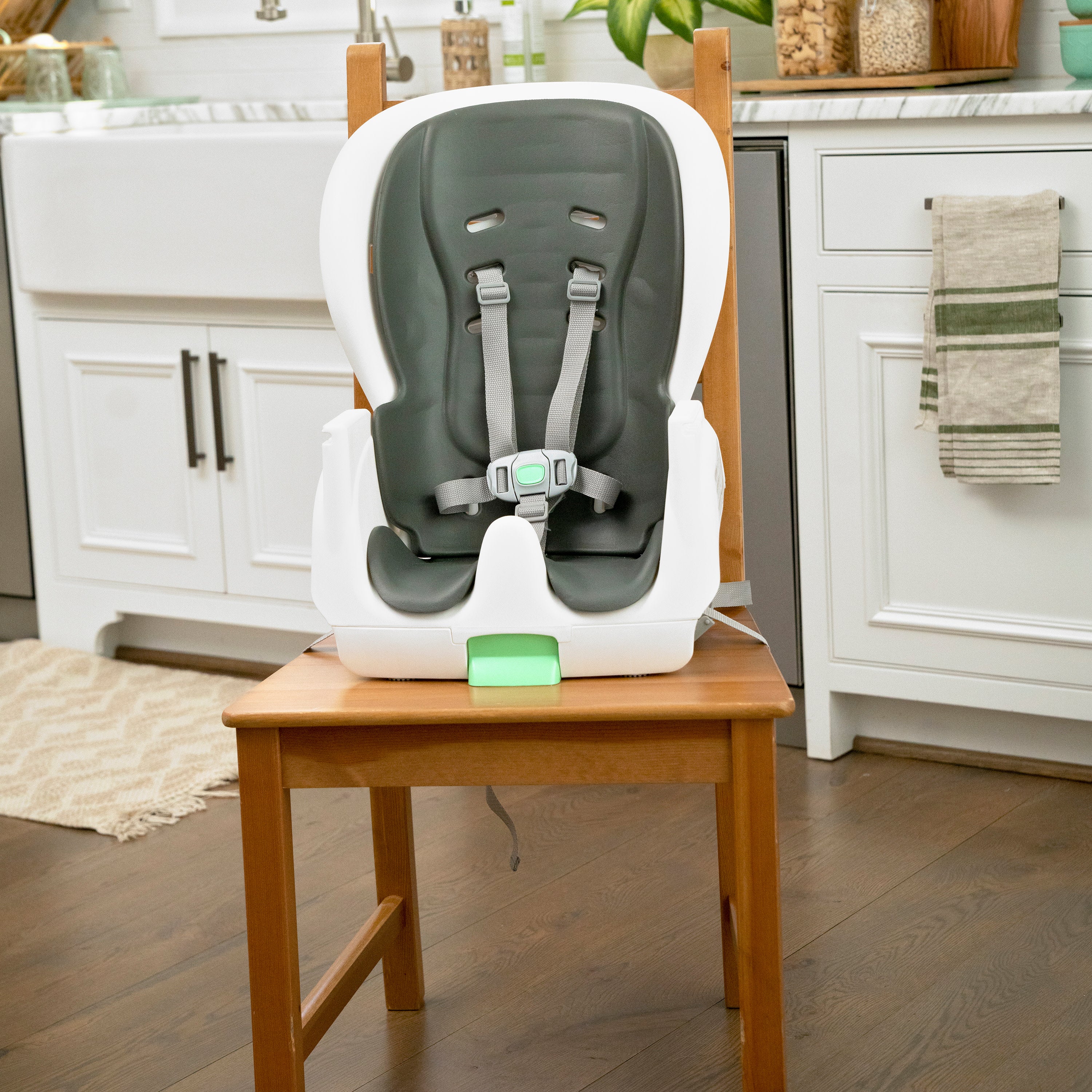  Ingenuity SmartClean Toddler Booster Seat - Slate (Item may  slightly vary) : Baby