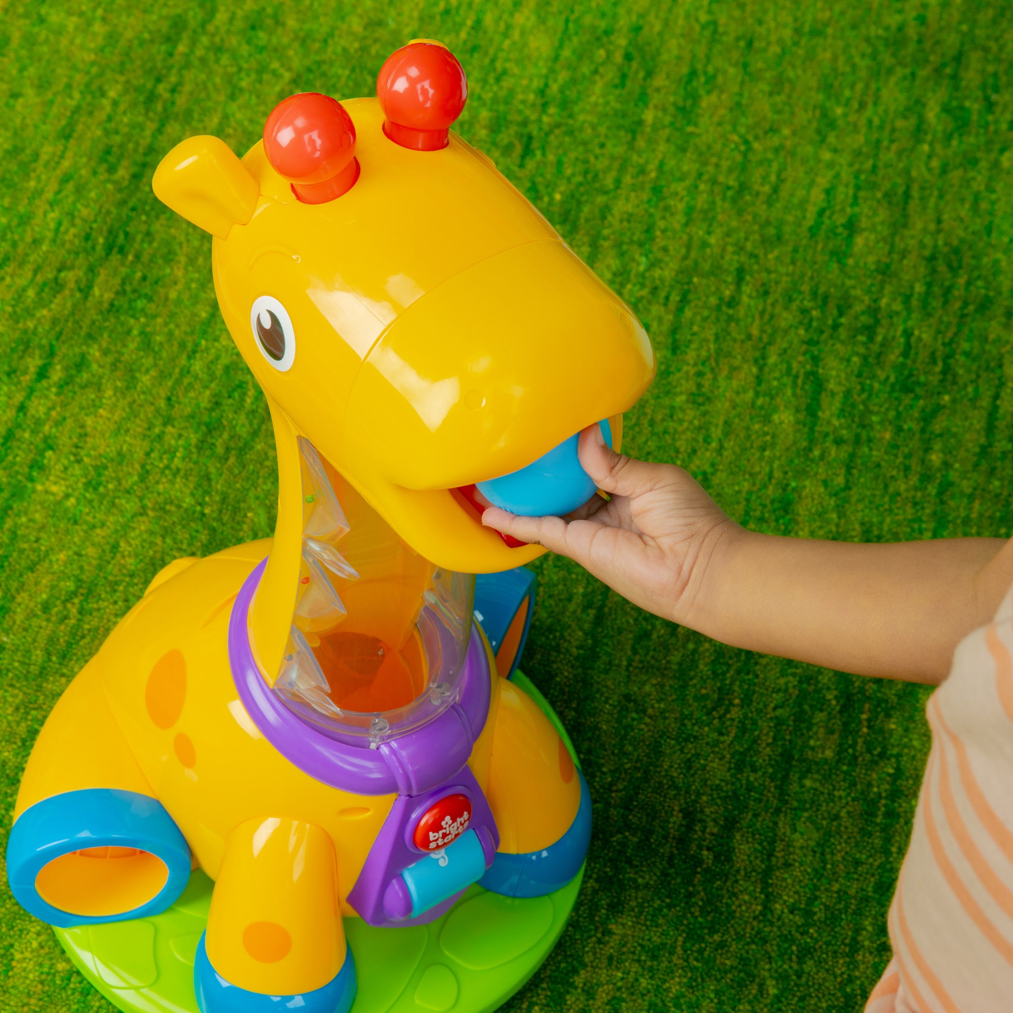 Spin & Giggle Giraffe – Kids2, LLC